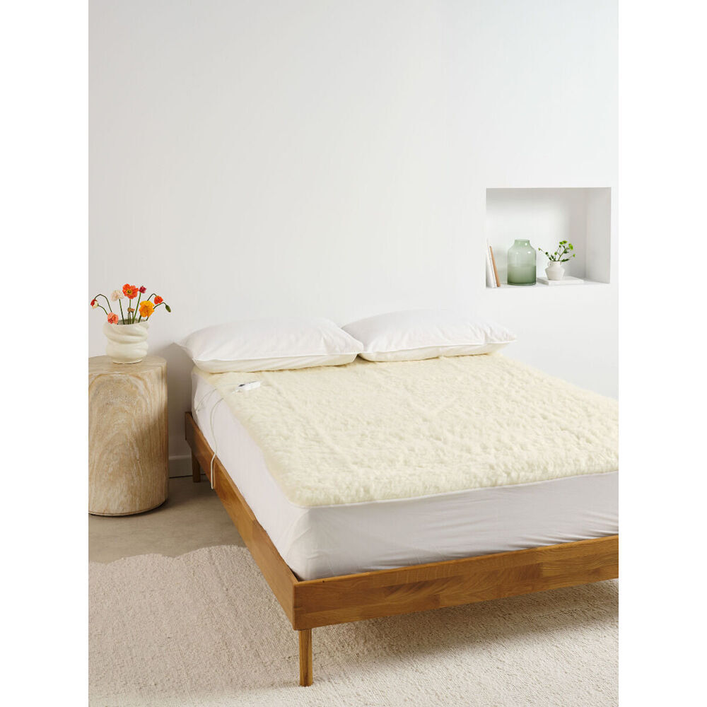 Linen House Plush Woolen Home/Room Electric Heating Bed/Sofa Blanket Cream - Picture 11 of 15